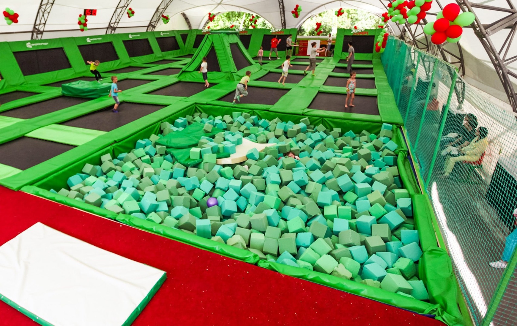 Батутный центр Jump Park